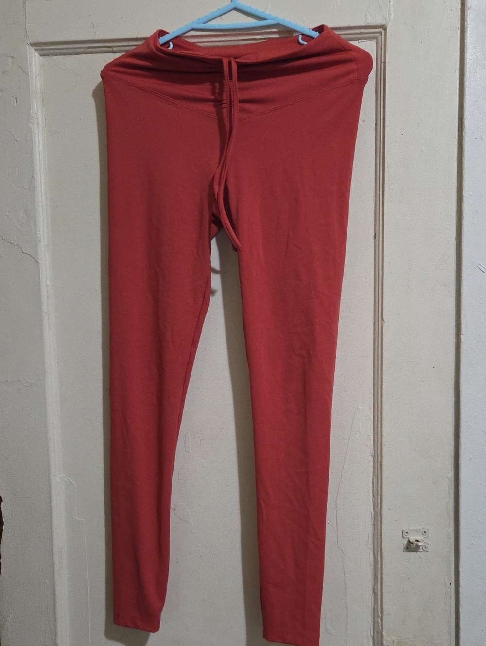 Womens Stretch Drawstring Leggings in Brick Red